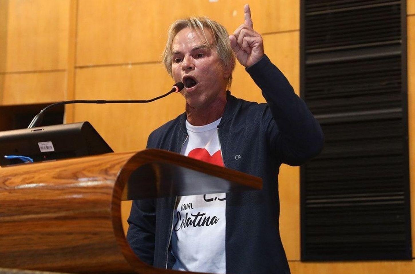 Em vídeo, Meneguelli afirma que tentam impedir sua candidatura ao Senado porque pode vencer a disputa