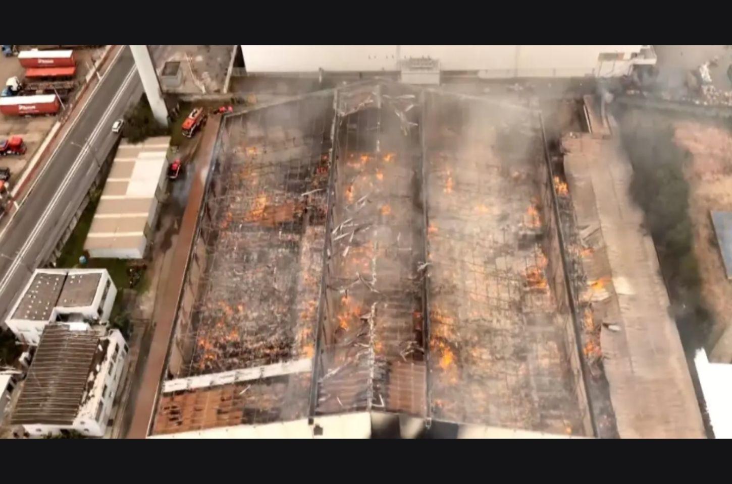 Incêndio destrói acervo físico do TJES um dia antes de vistoria sobre reforço na segurança