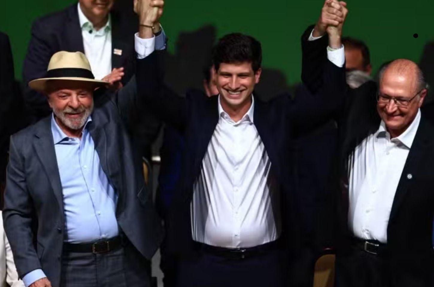 Lula afirma que fará 