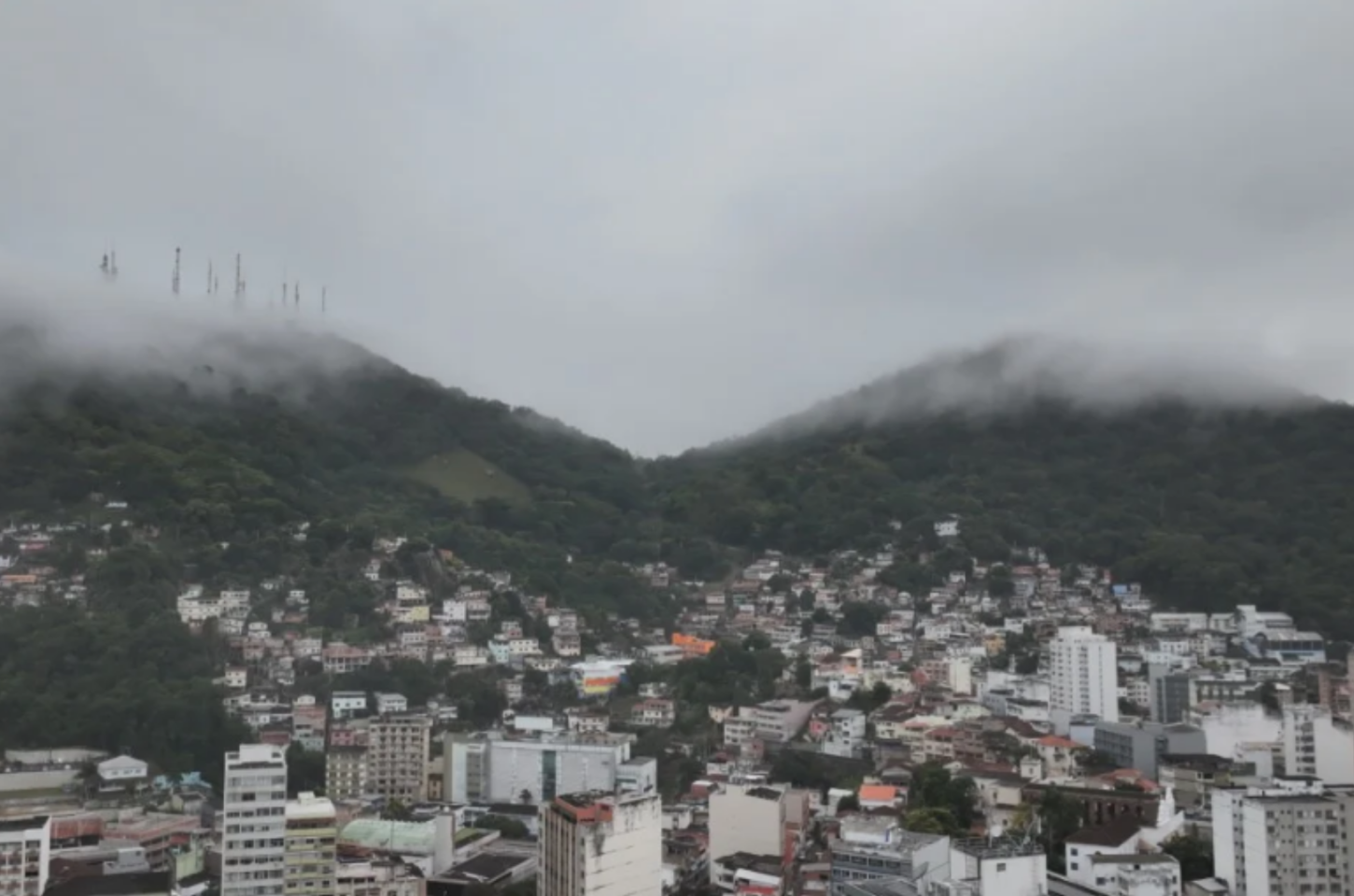 Nova frente fria avança pelo Sudeste e provoca mudança no tempo no ES