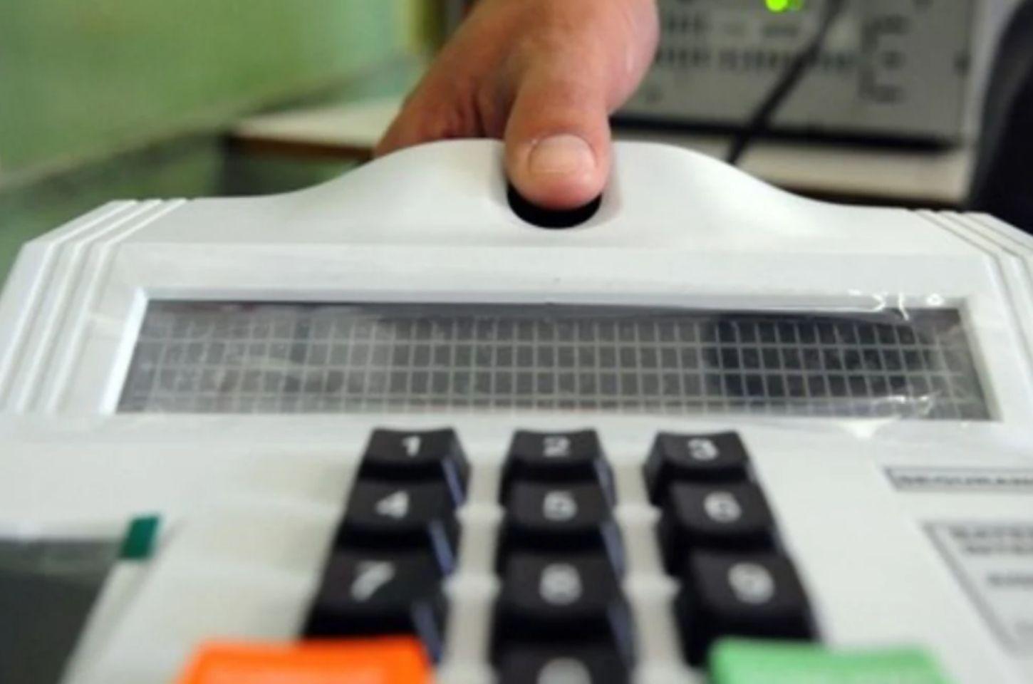 TRE-ES validará biometria de cerca de 350 mil eleitores com dados da identidade e da CNH