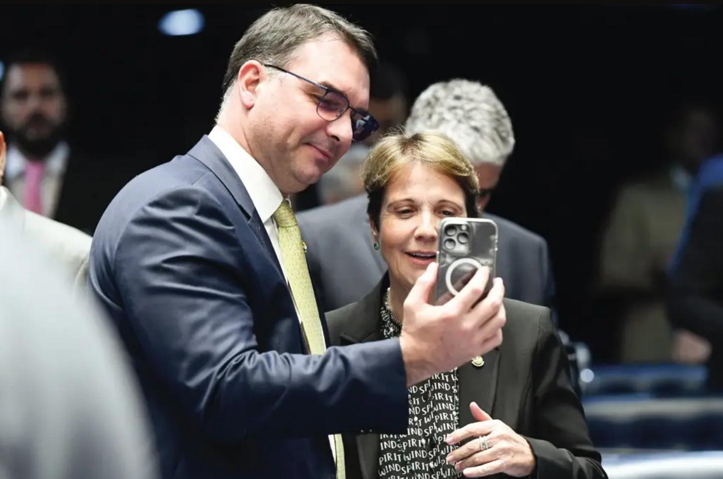 Ciro Nogueira teria barrado Tereza Cristina na disputa pela vice de Flávio Bolsonaro
