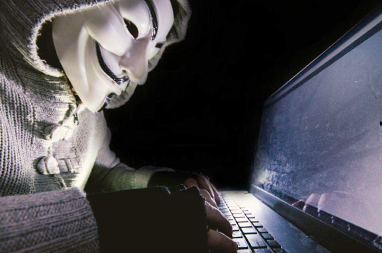 Golpes digitais deixam prejuízo superior a R$ 23 mil em dois casos registrados em Colatina
