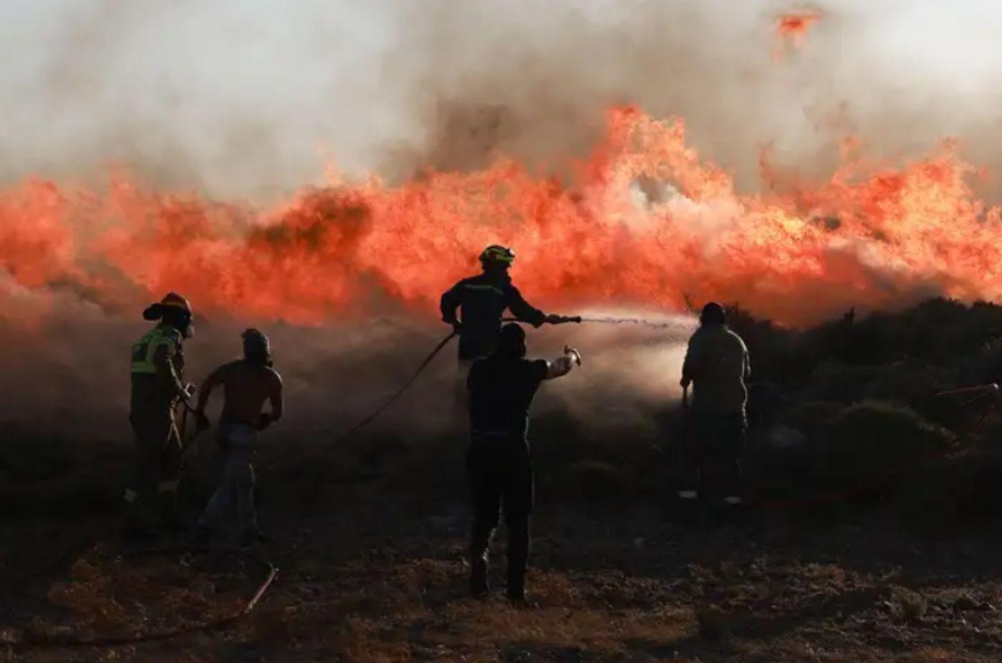 Incêndios avançam na Grécia enquanto seca leva Hungria a adotar medidas para evitar crise energética