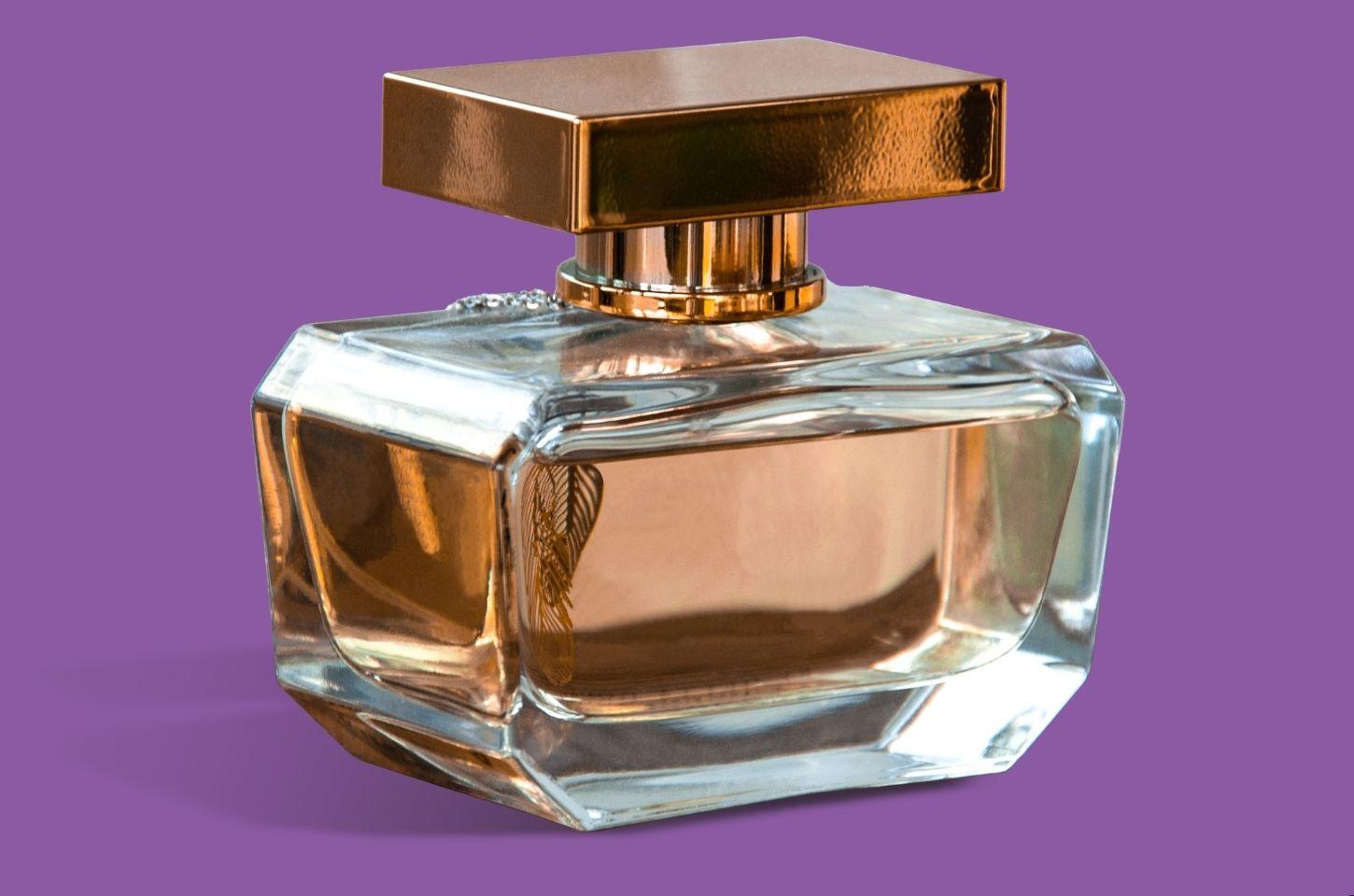 Perfume no pescoço faz mal à tireoide? O que dizem as evidências científicas