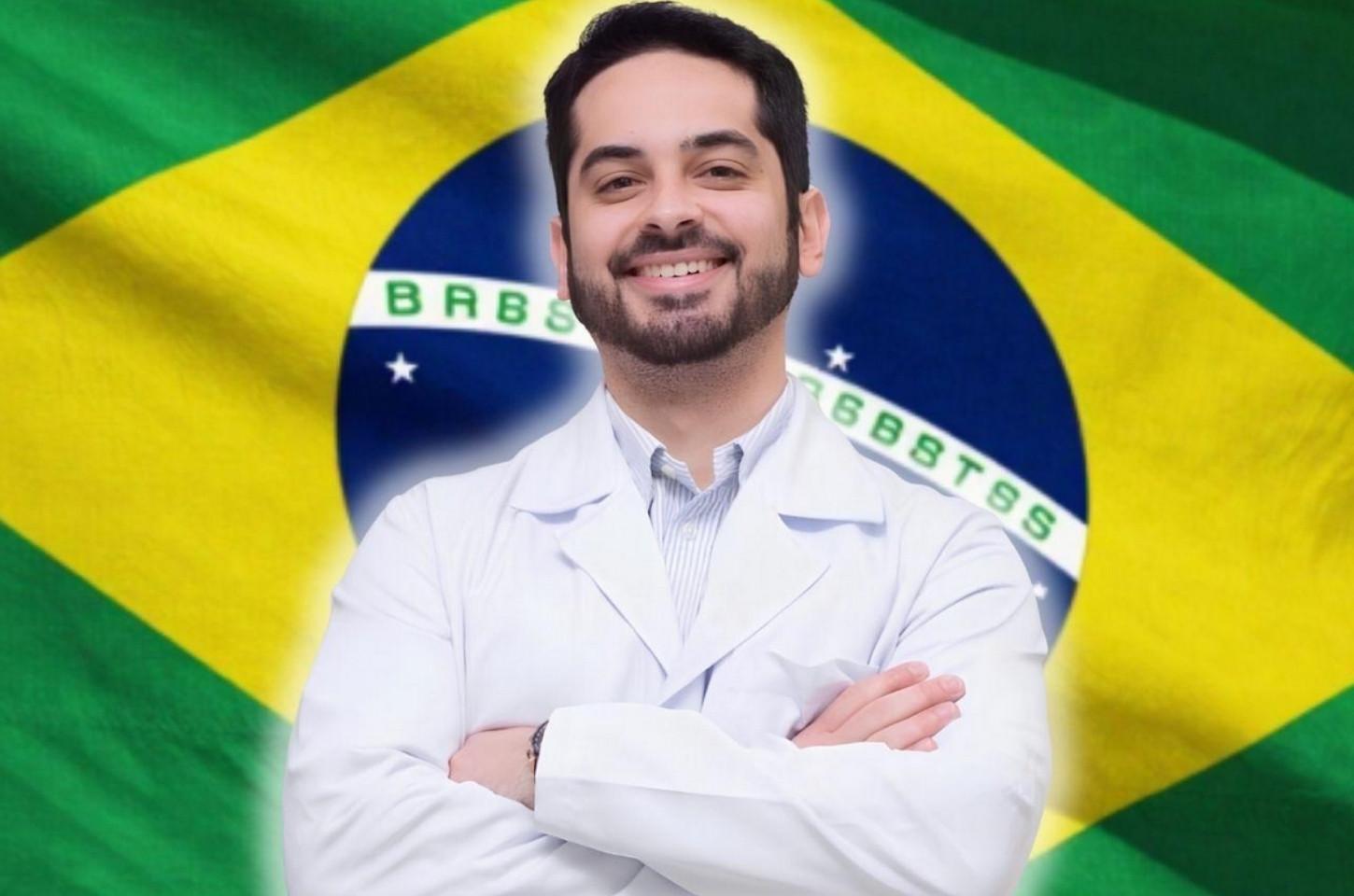 Vitor Louzada percorre Carlos Germano Naumann e chama obra de drenagem de “porca”