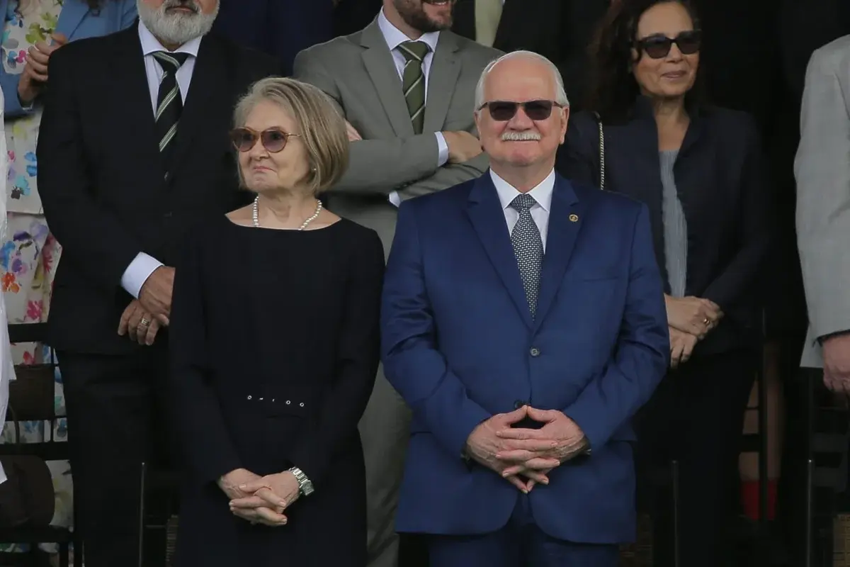 Em meio à tensão institucional, chefes dos Poderes acompanham Lula no 7 de Setembro em Brasília