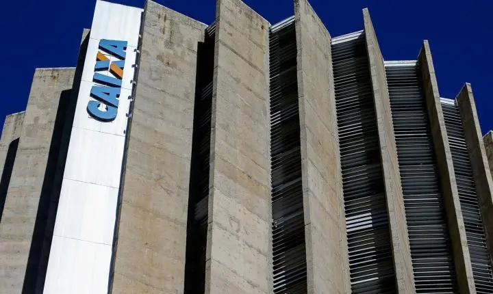 Pix parcelado chega à Caixa e permite dividir pagamentos