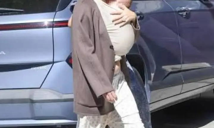 Lady Gaga e Michael Polansky têm o primeiro filho, segundo imprensa internacional