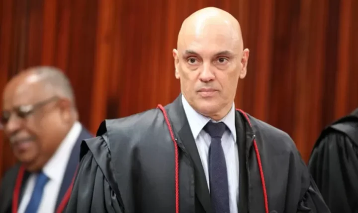 Moraes fará manifestação pública em meio à crise que envolve o STF