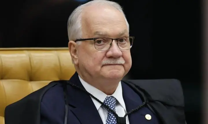 Prazos definidos por Fachin empurram para setembro análise de casos envolvendo Moraes e Mendonça