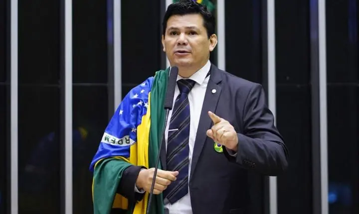TSE restabelece efeitos eleitorais de condenação e deixa situação de Gilvan nas mãos do TRE-ES